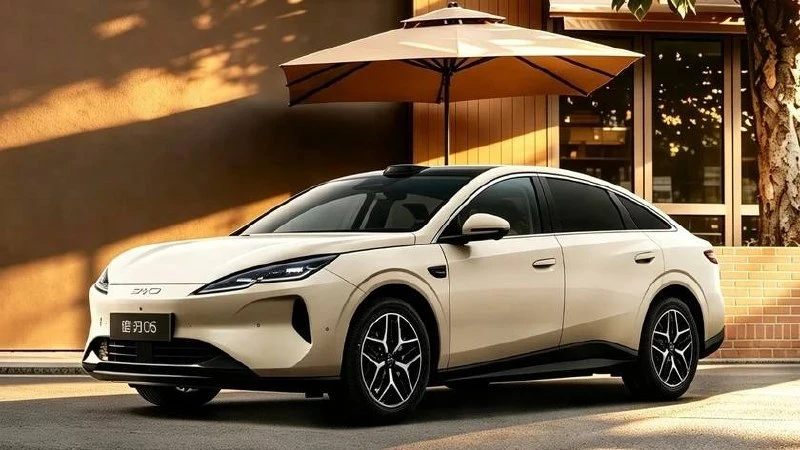 BYD обновила модель Seal 06, стоимость которой в Китае составляет около 1,27 миллиона р...