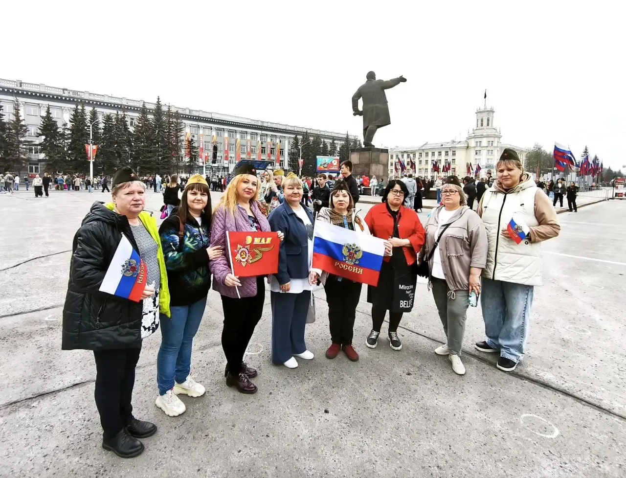 Сегодня наши педагоги и воспитанники стали частью великого события — парада в честь Дня Победы. 🎖️
