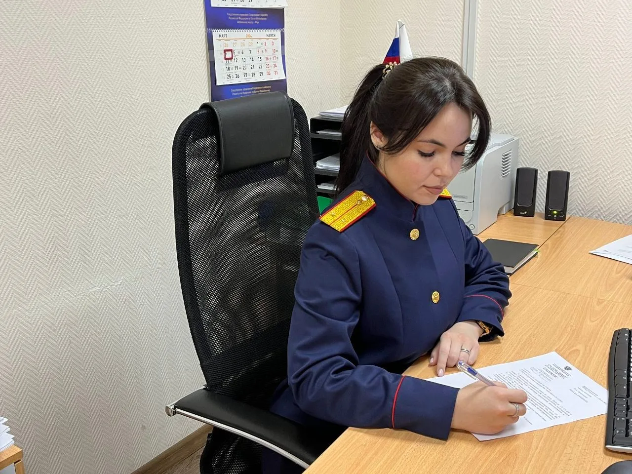 Житель Пыть-Яха обвиняется в неуплате алиментов на содержание несовершеннолетнего ребенка и в примен