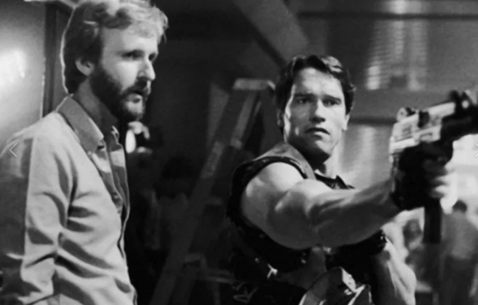 🎦Каким должен был быть изначальный сюжет фильма "Терминатор" (1984)?
