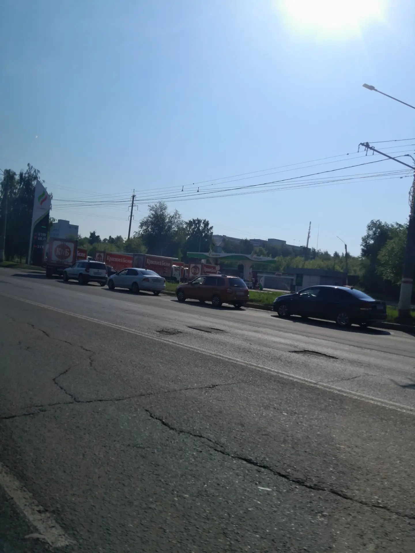 ❗️Пробка на заправке из за машин КБ