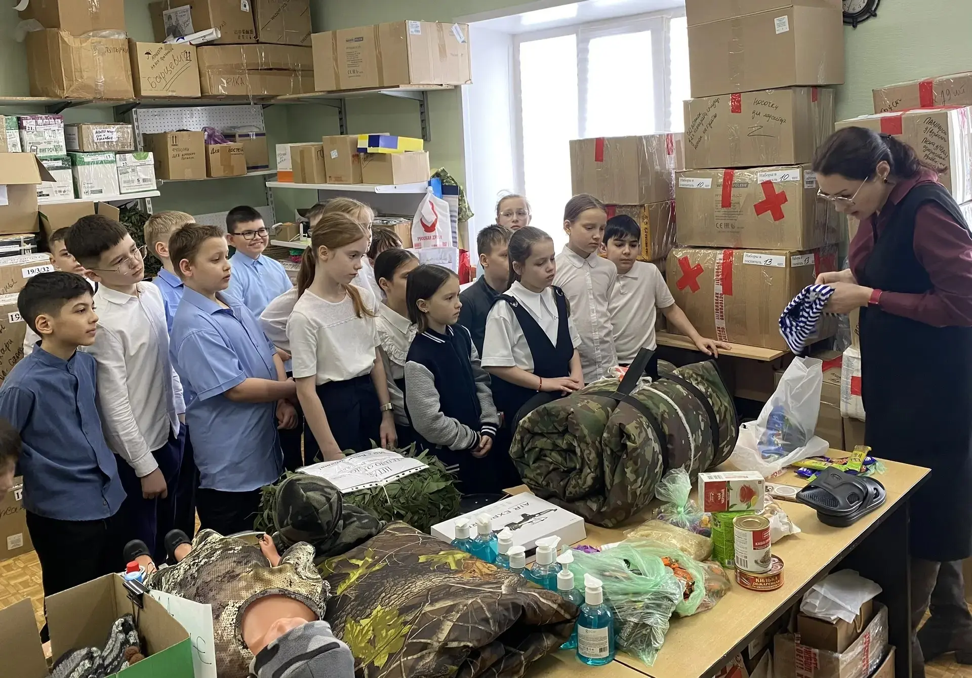 Тепло от дома🙏  ⚡️В рамках традиционной акции «Весенняя неделя добра» ученики 4 «Б» класса отправили