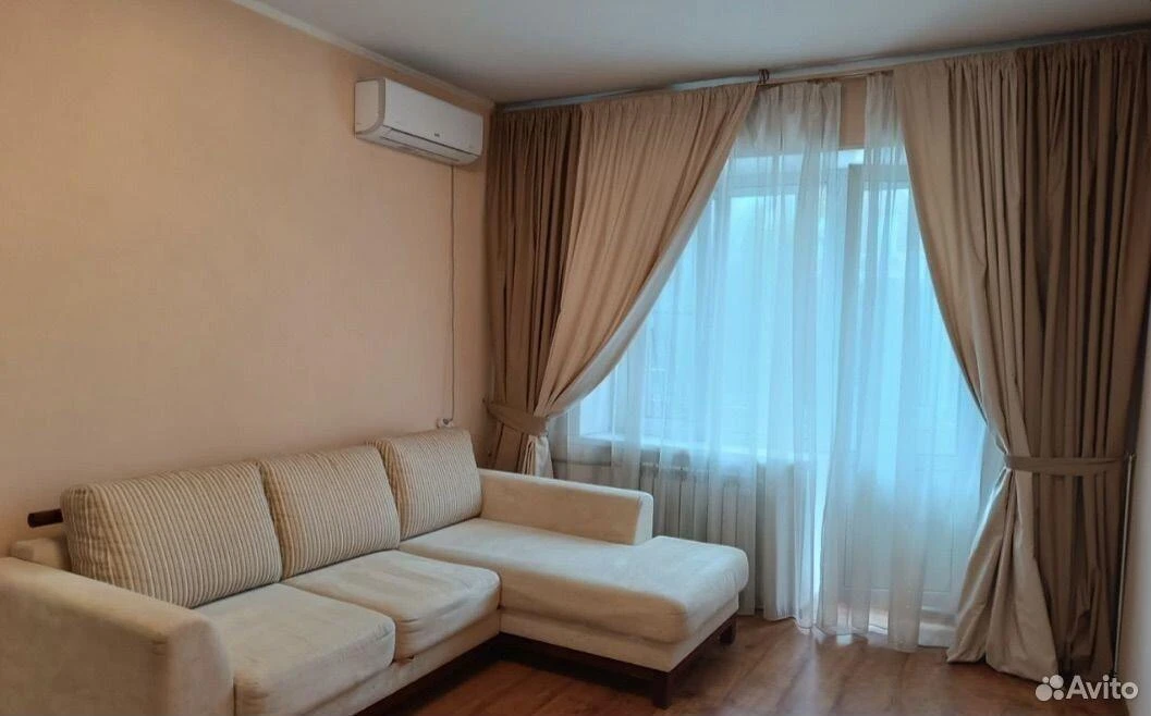 Сдам без посредников: 1-комнатная квартира, 35.2м²