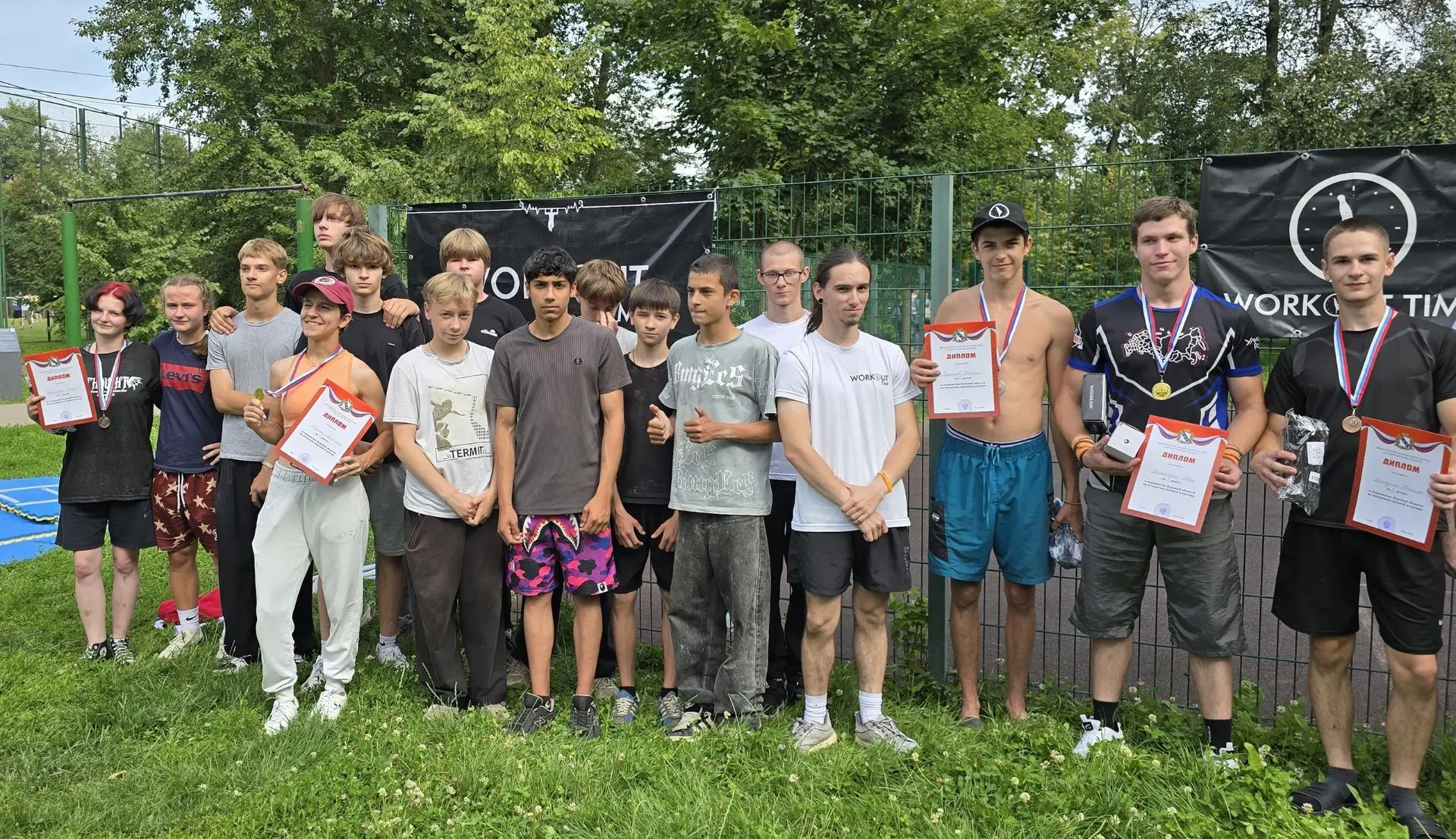 🤸В парке Боева дача состоялось первенство Курской области по воздушно-силовой атлетике. Свои силы п
