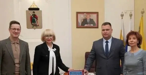 В РЯЗАНИ УЛИЦЫ ПЕРЕИМЕНУЮТ. ВОПРОС: А КОМУ ЭТО НАДО?  Рязанцам предстоит решить судьбу трех улиц до 