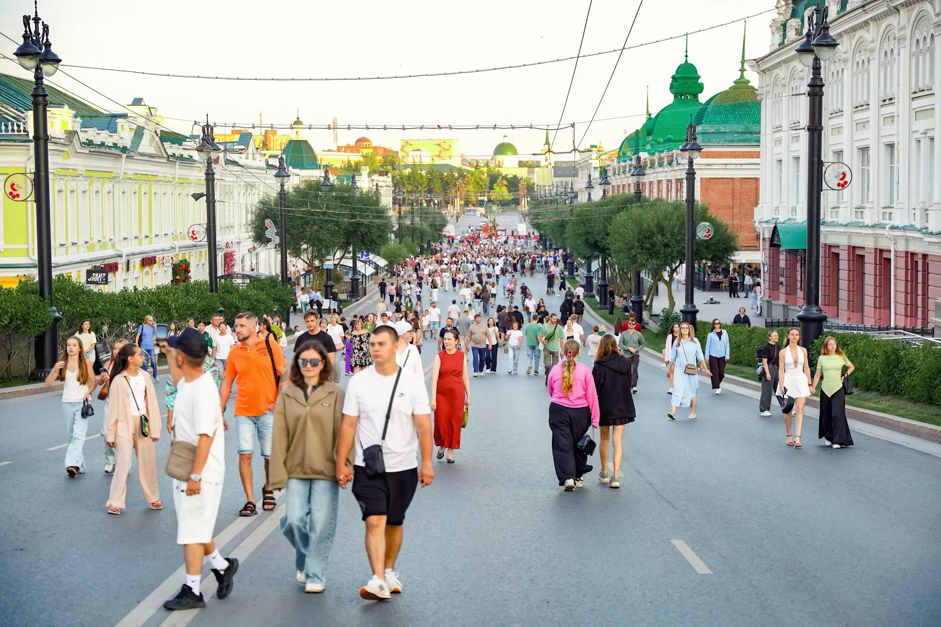 ☀️ Друзья, наступил новый день и вас ждет новая культурная программа на Пешеходном Любинском!

Сегод