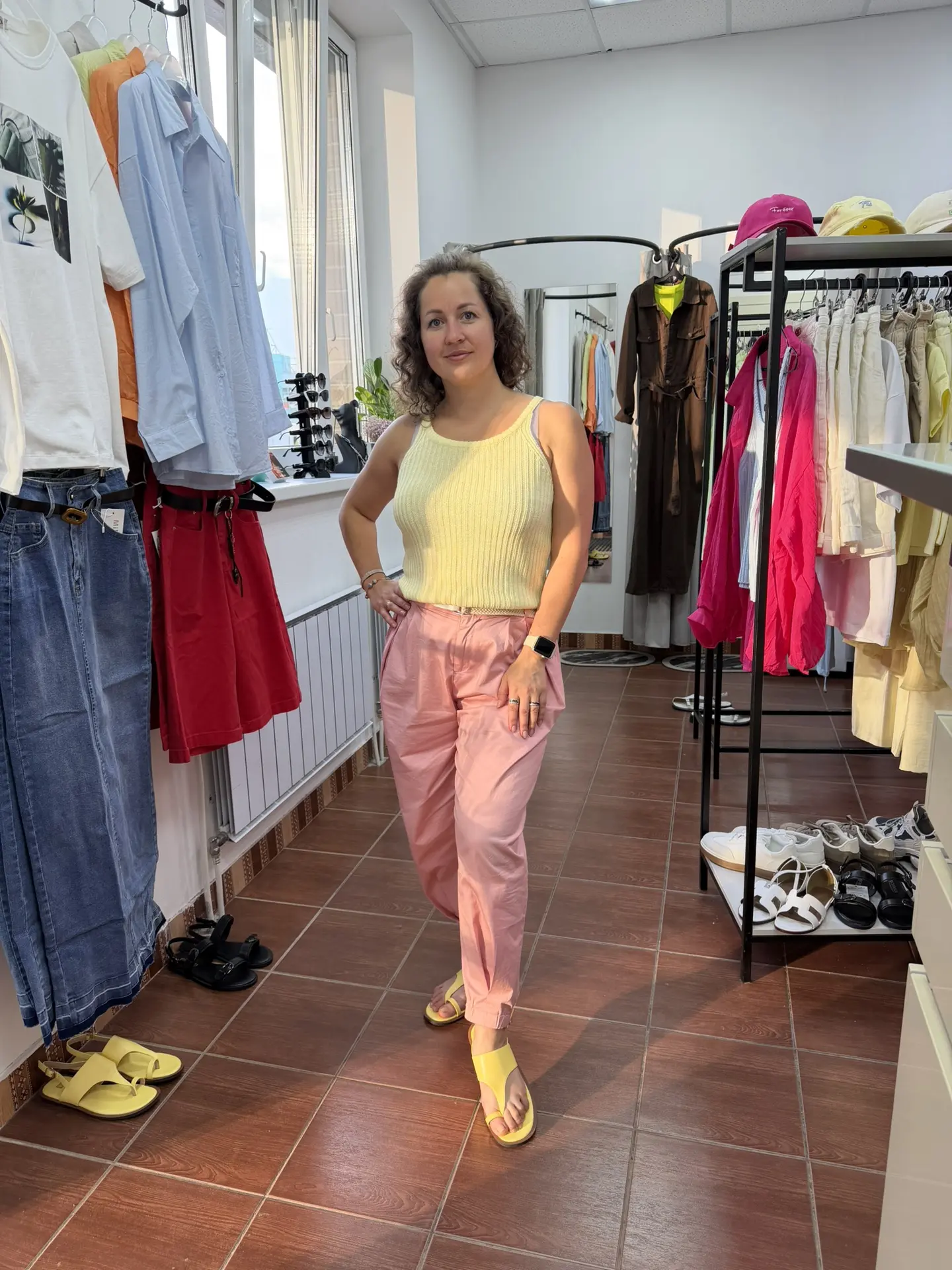 Даже если на улице нет солнца - светите сами 🤩