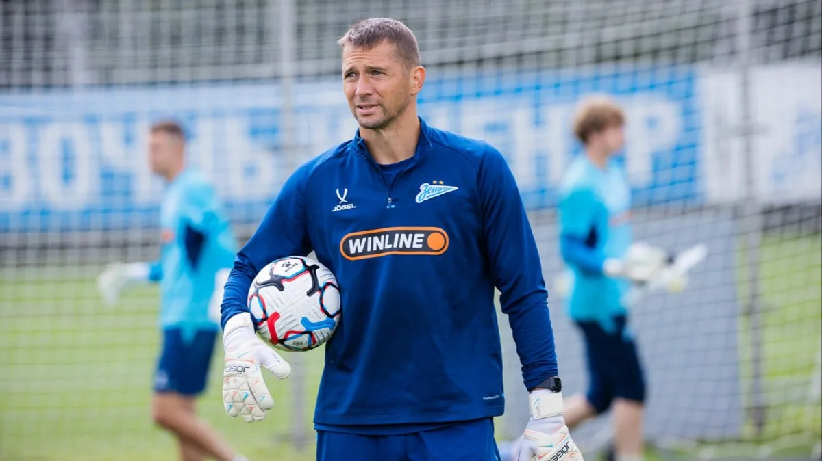 🏆 Михаил Кержаков в эфире Матч ТВ назвал плюс и минус формата FONBET Кубка России

«Мне нравится в 