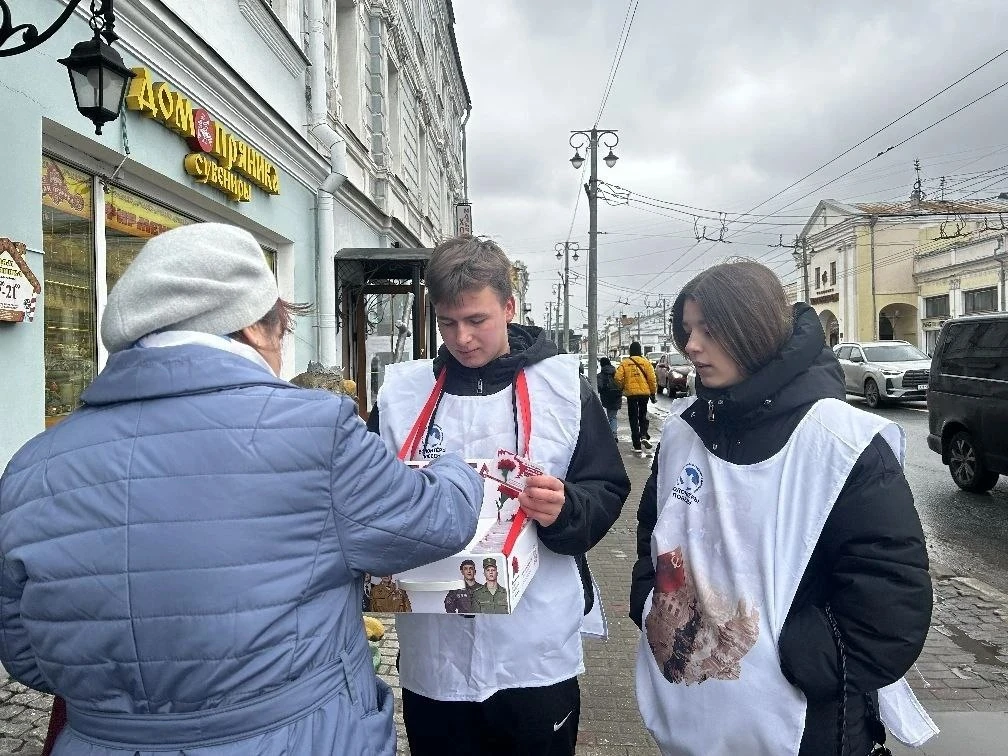 Во Владимирской области стартовала акция «Красная гвоздика»  Ежегодная акция благотворительного фонд