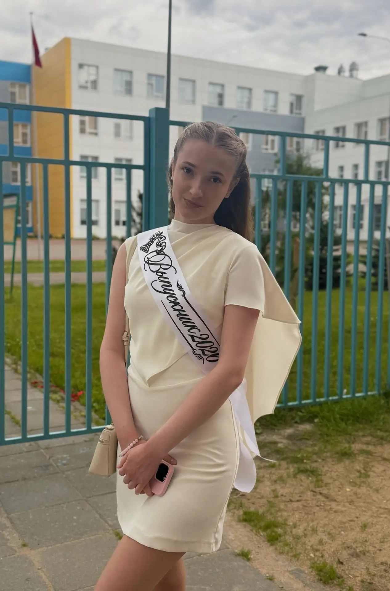 🌟 Выпускники одиннадцатых классов Лопатинской школы достойно сдали ЕГЭ!

Особую гордость вызывают р