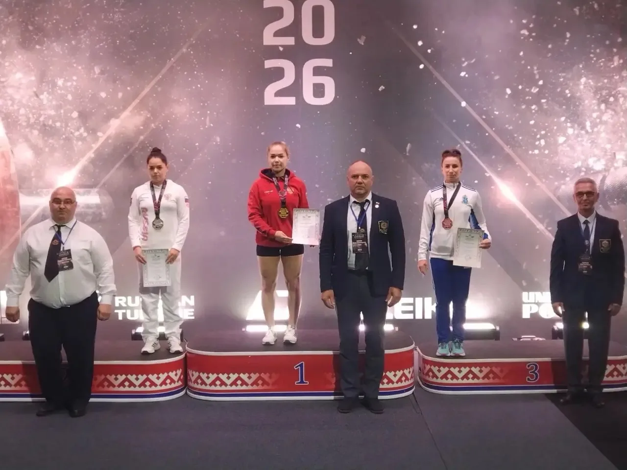 Спортсменка СШОР Кузбасса по тяжелой атлетике Ольга Филатова в очередной раз доказала, ...