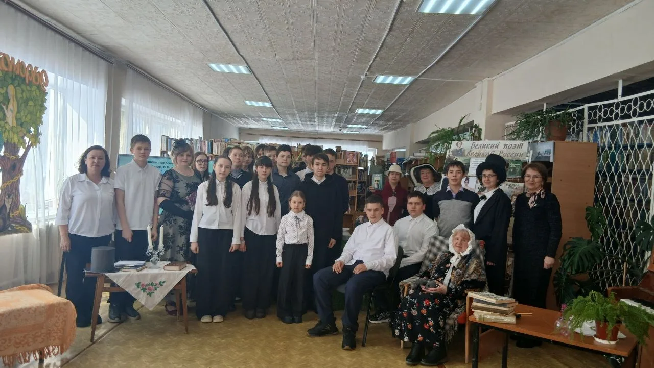 12 марта Межпоселенческая центральная районная библиотека с. Калтасы превратилась в настоящий театр,