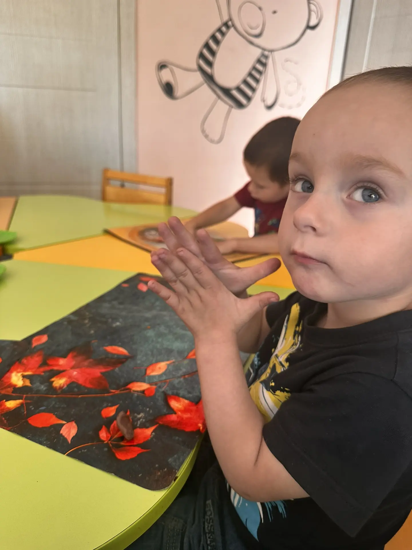 Сегодня на  занятии лепки 🧡