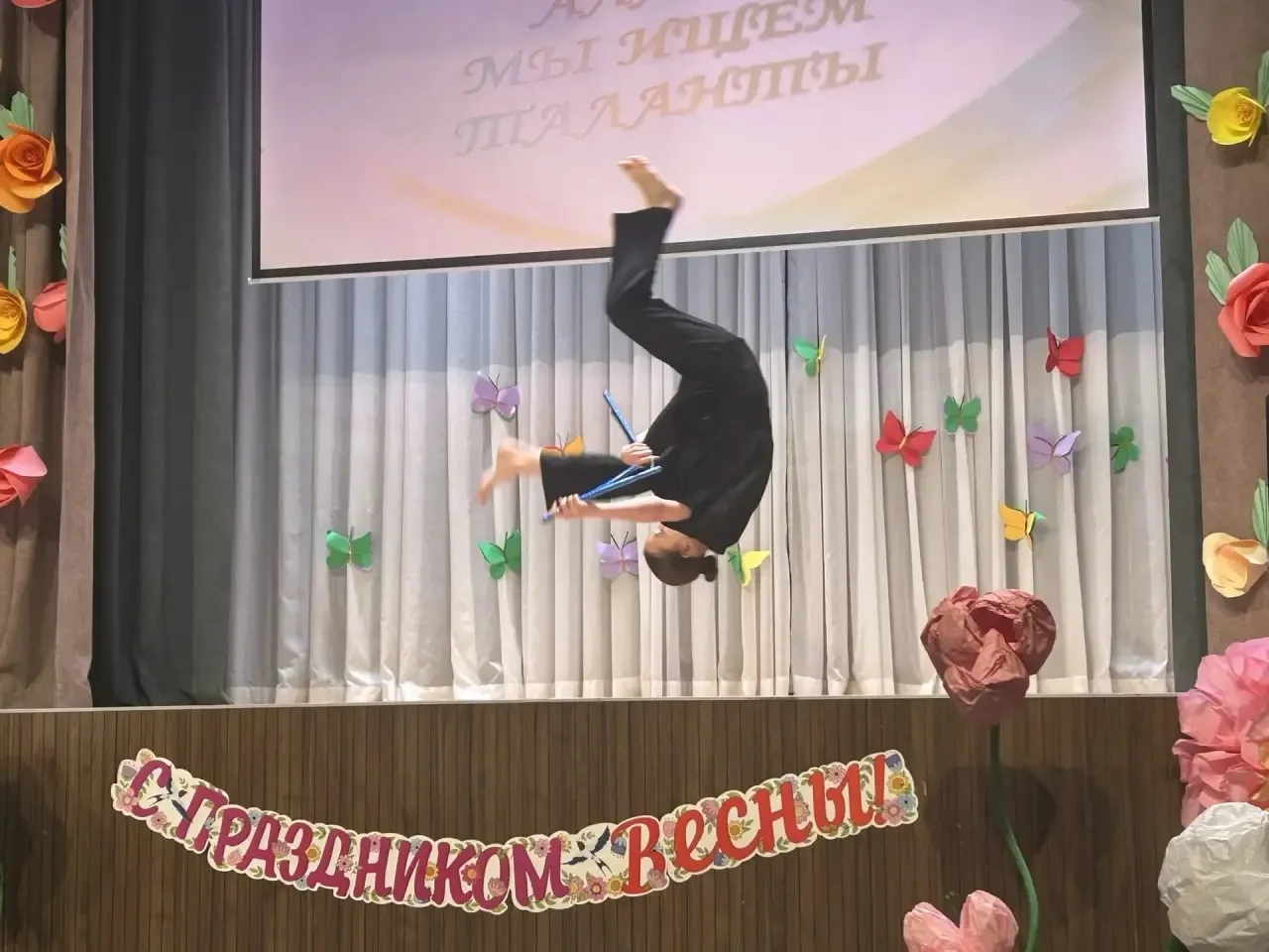 Дорогие ученики, родители и педагоги!  3 и 4 марта наша школа погрузилась в атмосферу творчества и в