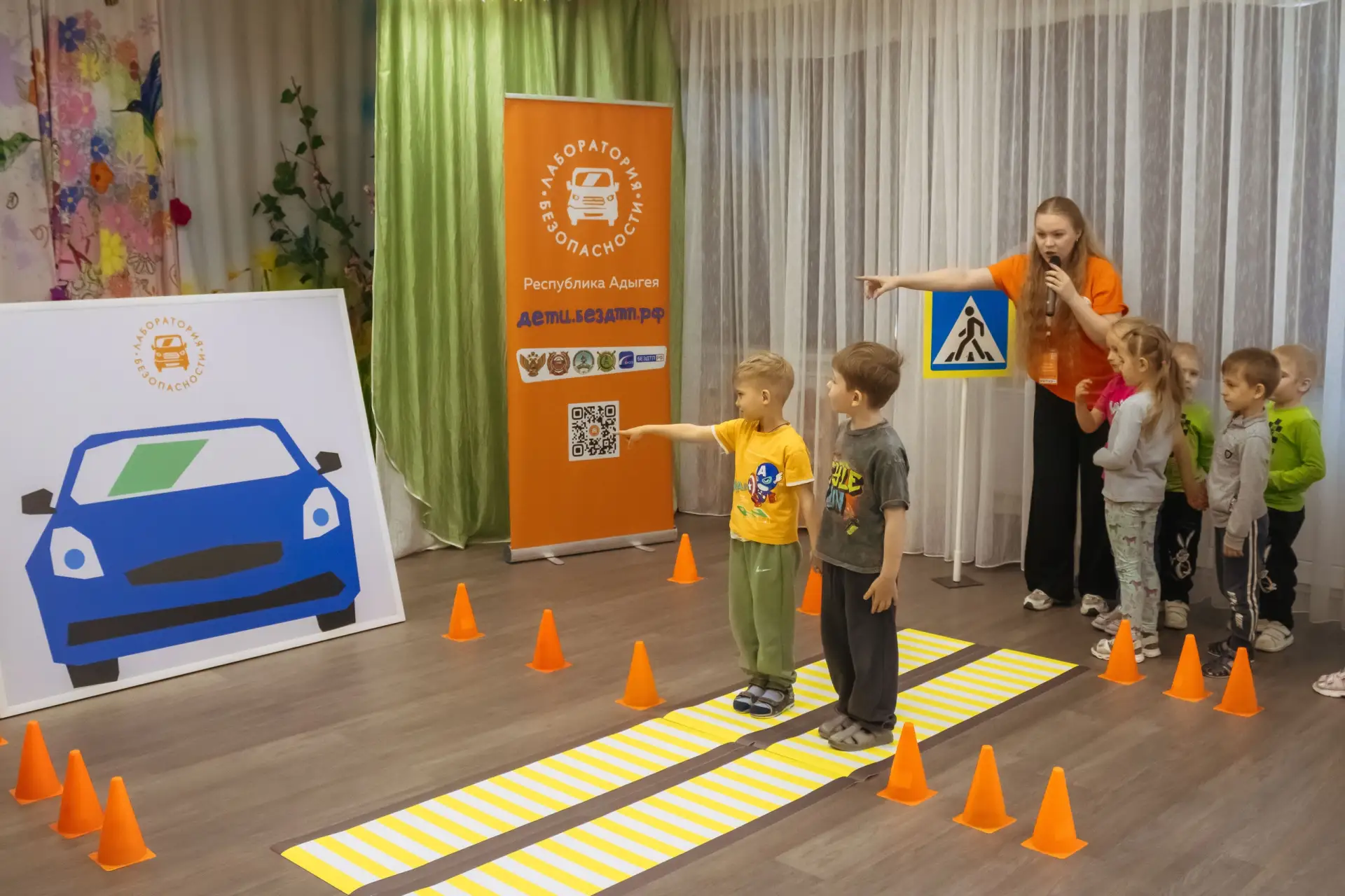 Непогода 🌤️ 💦💦 — не повод отменять безопасность! 🚦🚧