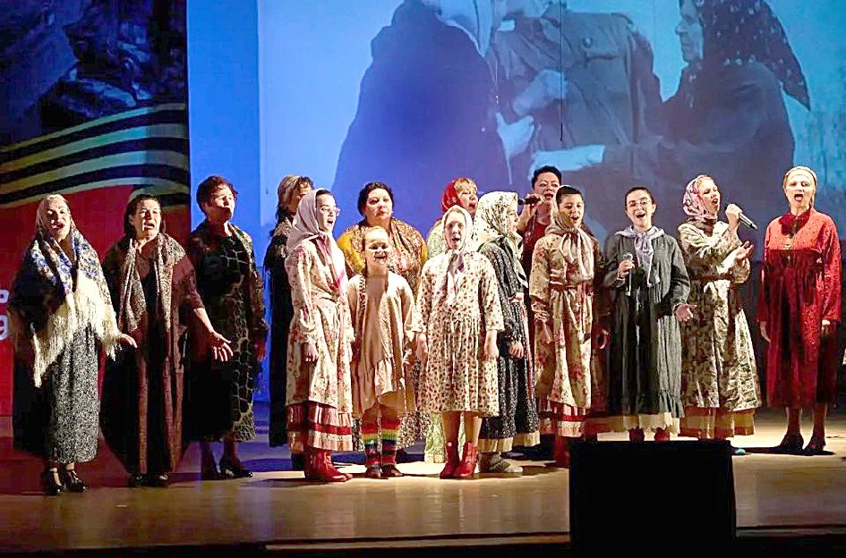 ПОМНИТ СЕРДЦЕ, НЕ ЗАБУДЕТ НИКОГДА!!!   В Районном Доме культуры «Адлер» Театр русской песни Алёны Ла