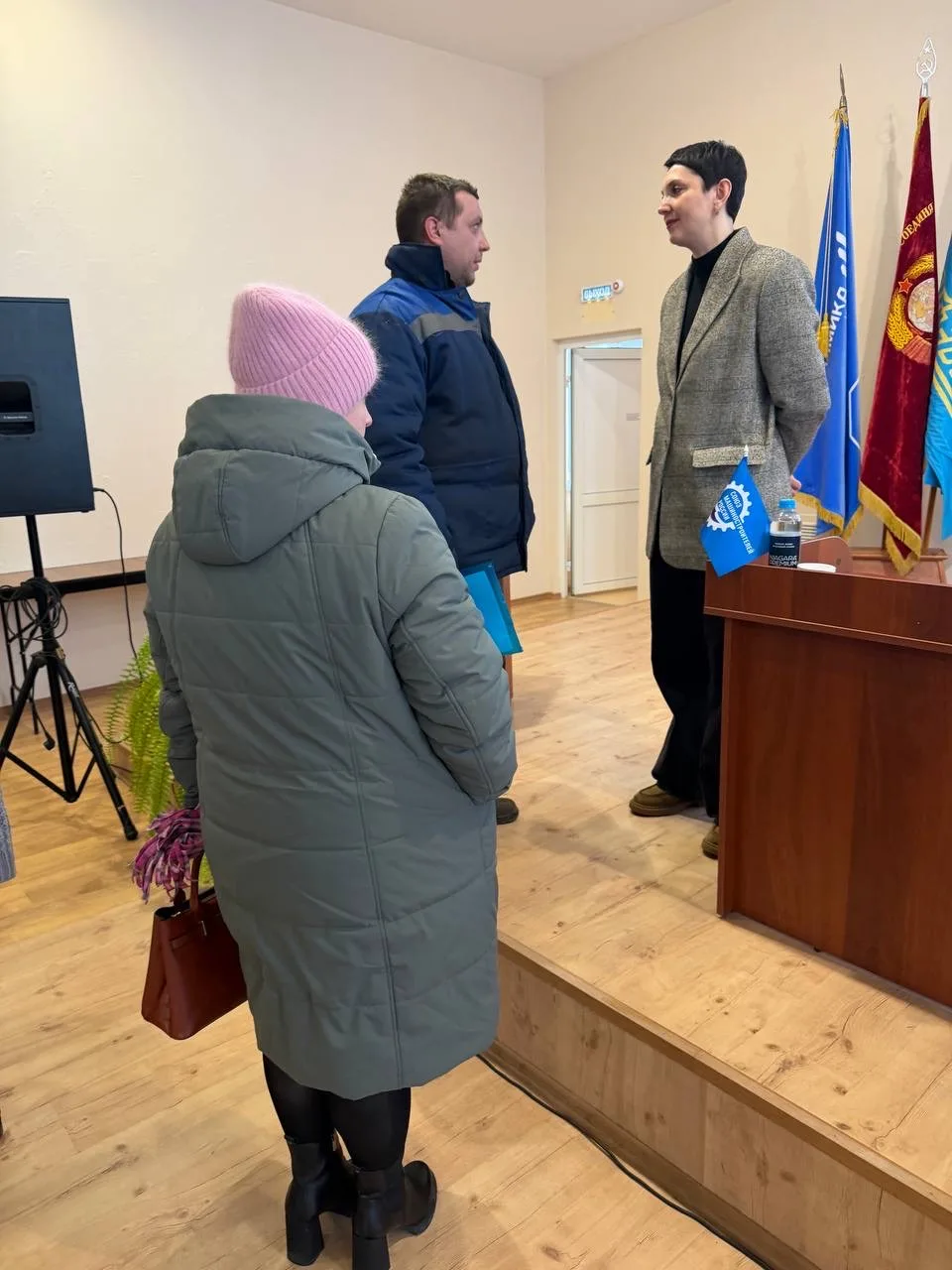 ⚡️Каменск-Уральский. Приехали на завод по жалобе о состоянии раздевалок, душевых, малом количестве в