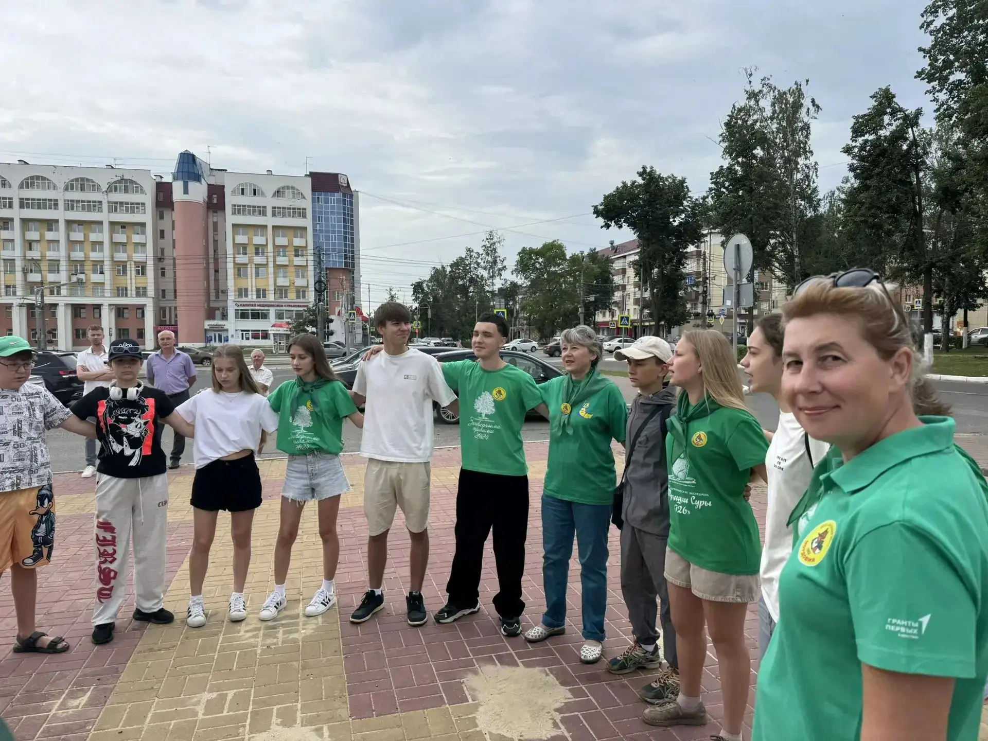 👍👍👍Умные каникулы!

🌱🌱Село Подлесная Тавла Кочкуровского района всем известно своим самобытным 