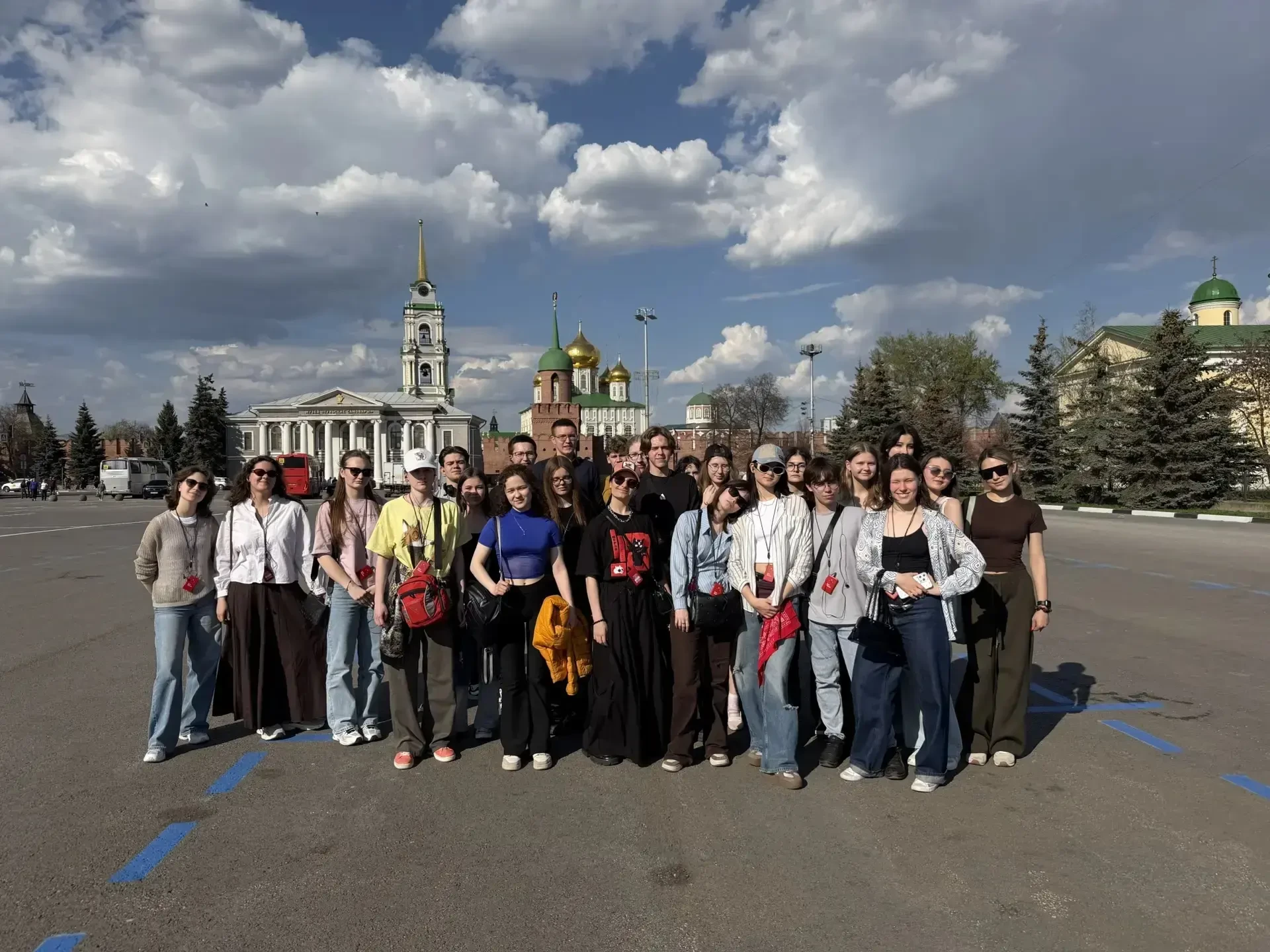 4 мая группа лицеистов 9 Б и 10 В класса прибыла в город-герой Тула. День первый для лицеистов был о