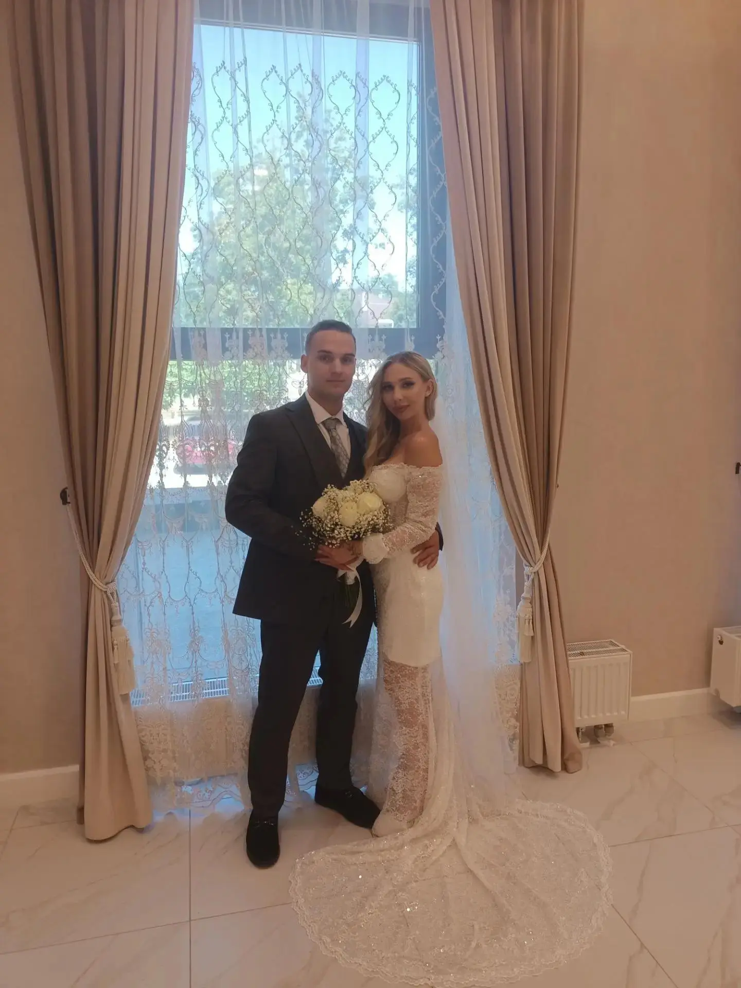 💍 800-я история любви зарегистрирована в Мариуполе