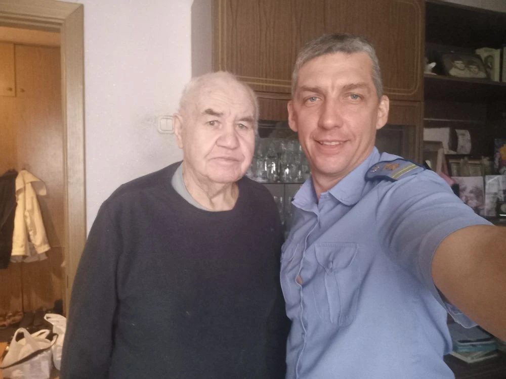 Сотрудники управления гостехнадзора Воронежской области поздравили ветерана службы с 87...