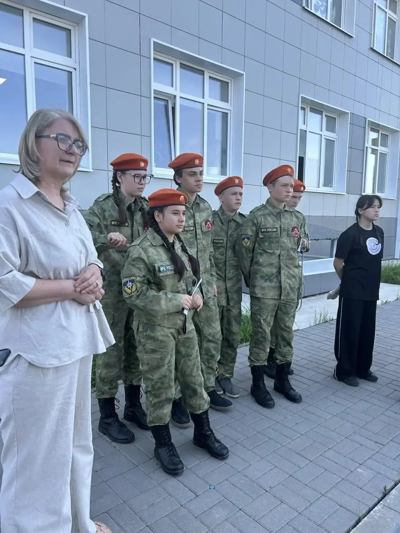 🚒 Поздравляем команду нашей школы, занявшую  1 место в муниципальных соревнованиях «Школа безопаснос