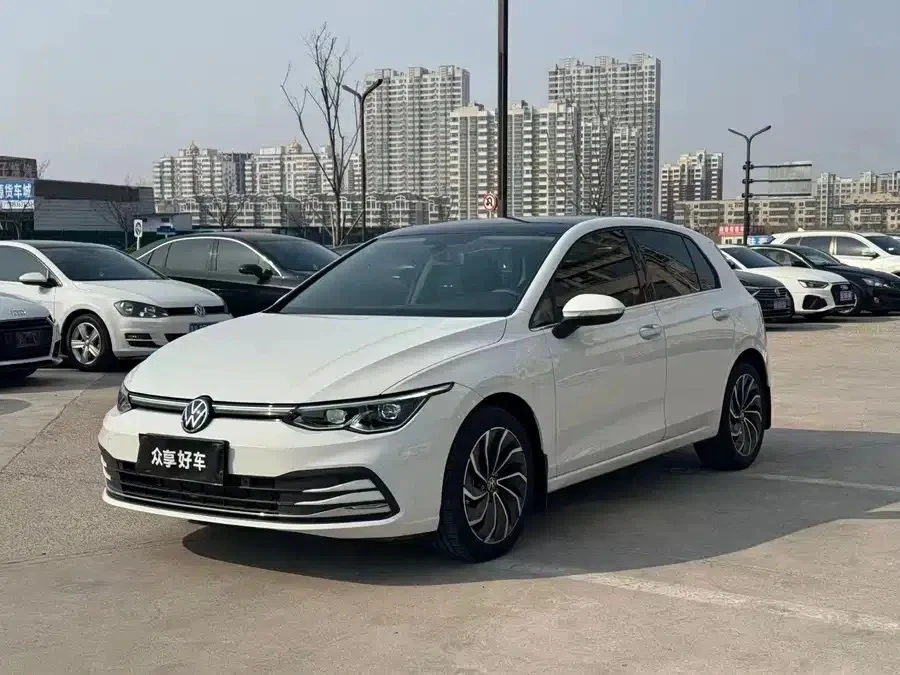 Volkswagen Golf 2021 280TSI DSG Pro сентябрь 2022 года