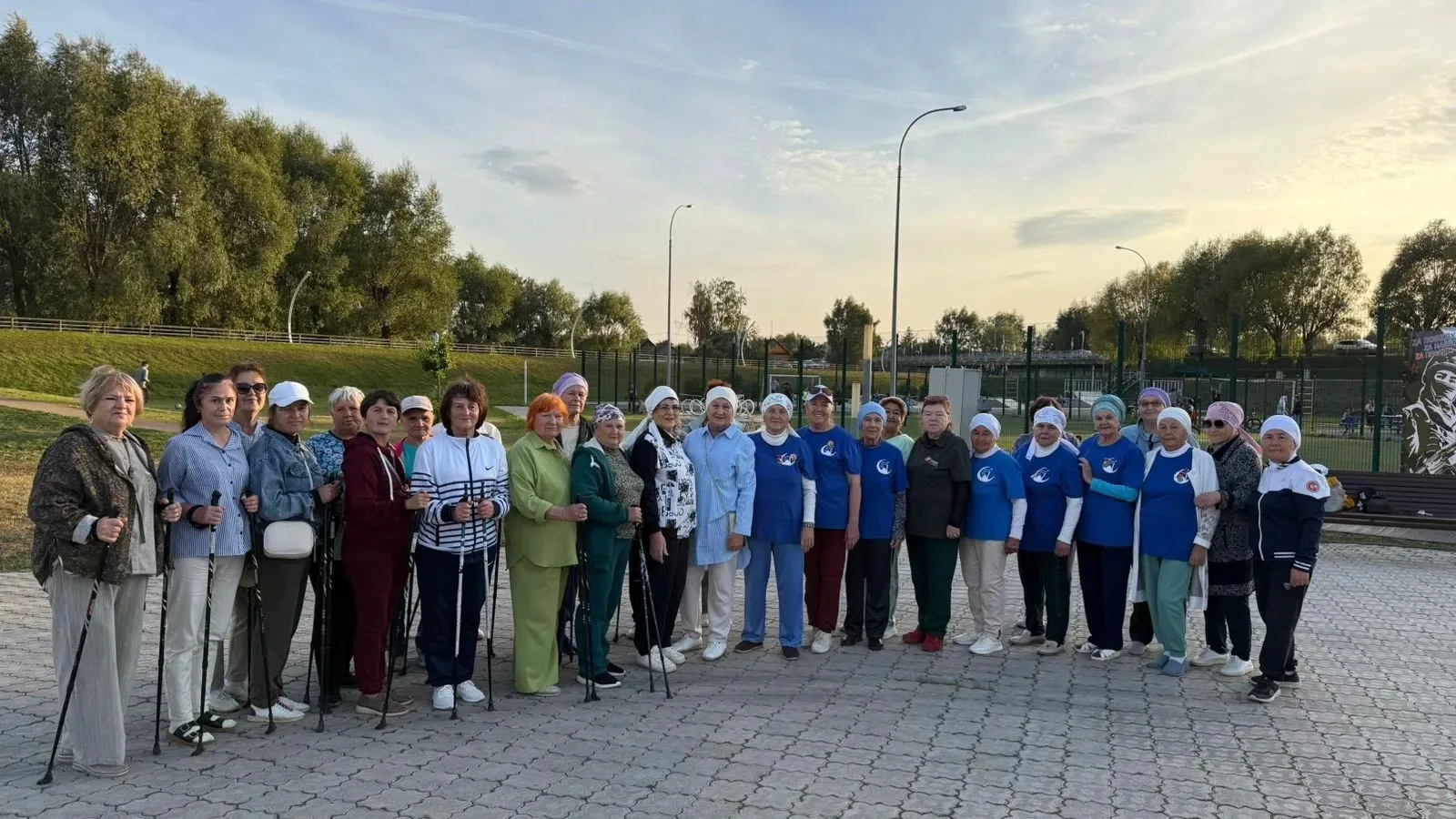 🌸На фестивале "Труда и доблести" в парке "Яшьлек" специалисты и получатели социальных ...