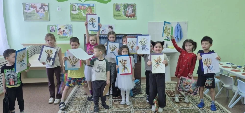 Уж верба вся пушистая