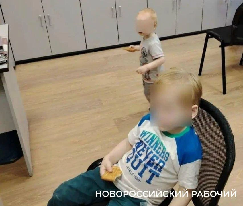 😨В Новороссийске 20-летняя мать отдала двух сыновей в опеку Мать решила… — публикация канала «Новороссийск LIFE⚡»