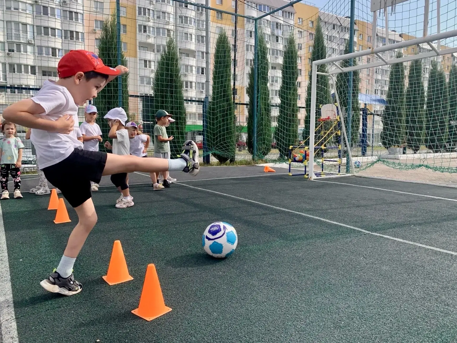 🩹 День здоровья в прогимназии «Олимпионик» прошёл на ура!

💪 Маленькие спортсмены отправились в пу