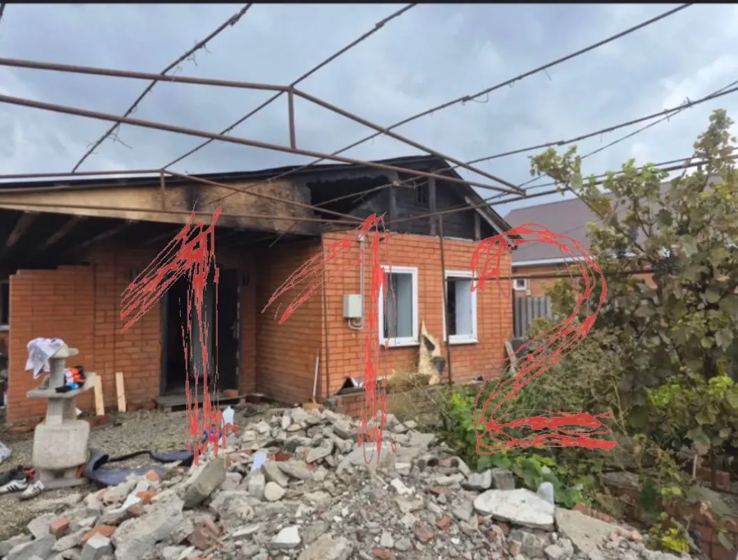Подросток спас из пожара брата с кошкой и попытался сам потушить огонь