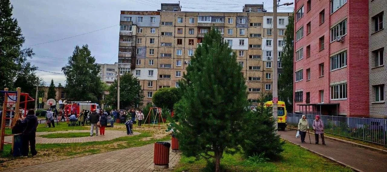 15 августа в многоэтажке на улице Громова взорвался самогонный аппарат. Пострадали 2 че...
