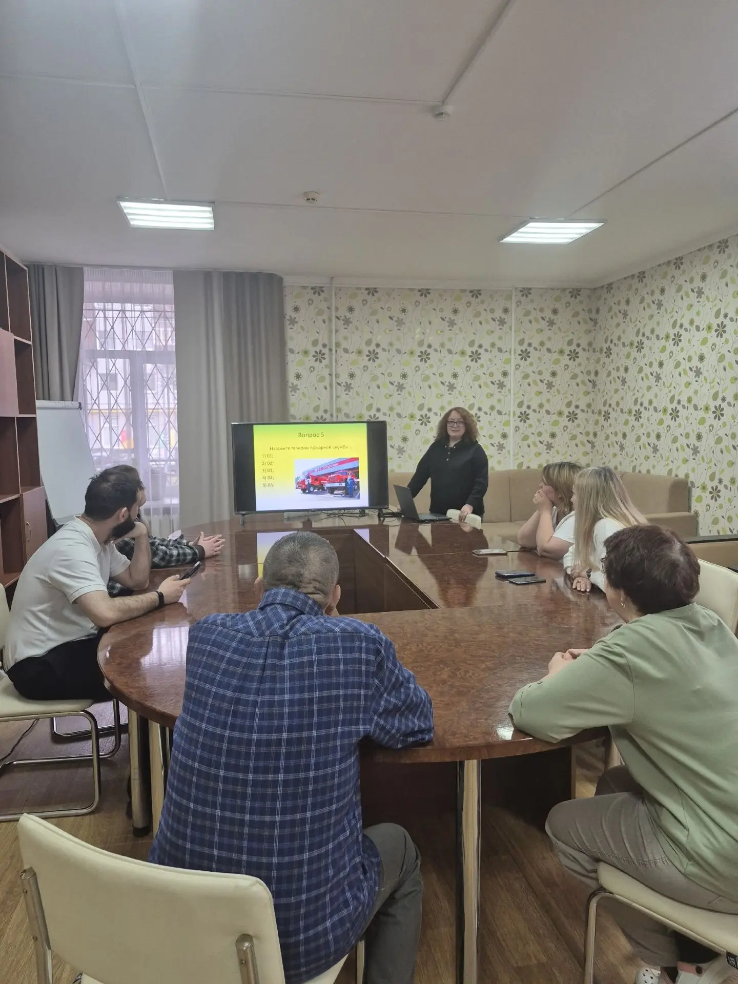 10.04.2026 года прошла викторина для специалистов Центра по теме "Безопасный труд - обя...