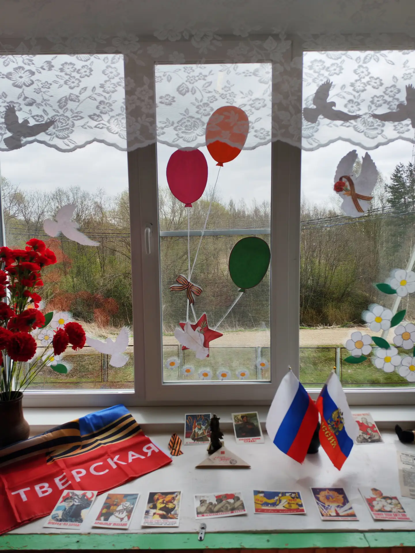 Каждый год перед 9 Мая наш детский сад становится участником всероссийской акции «#Окна...