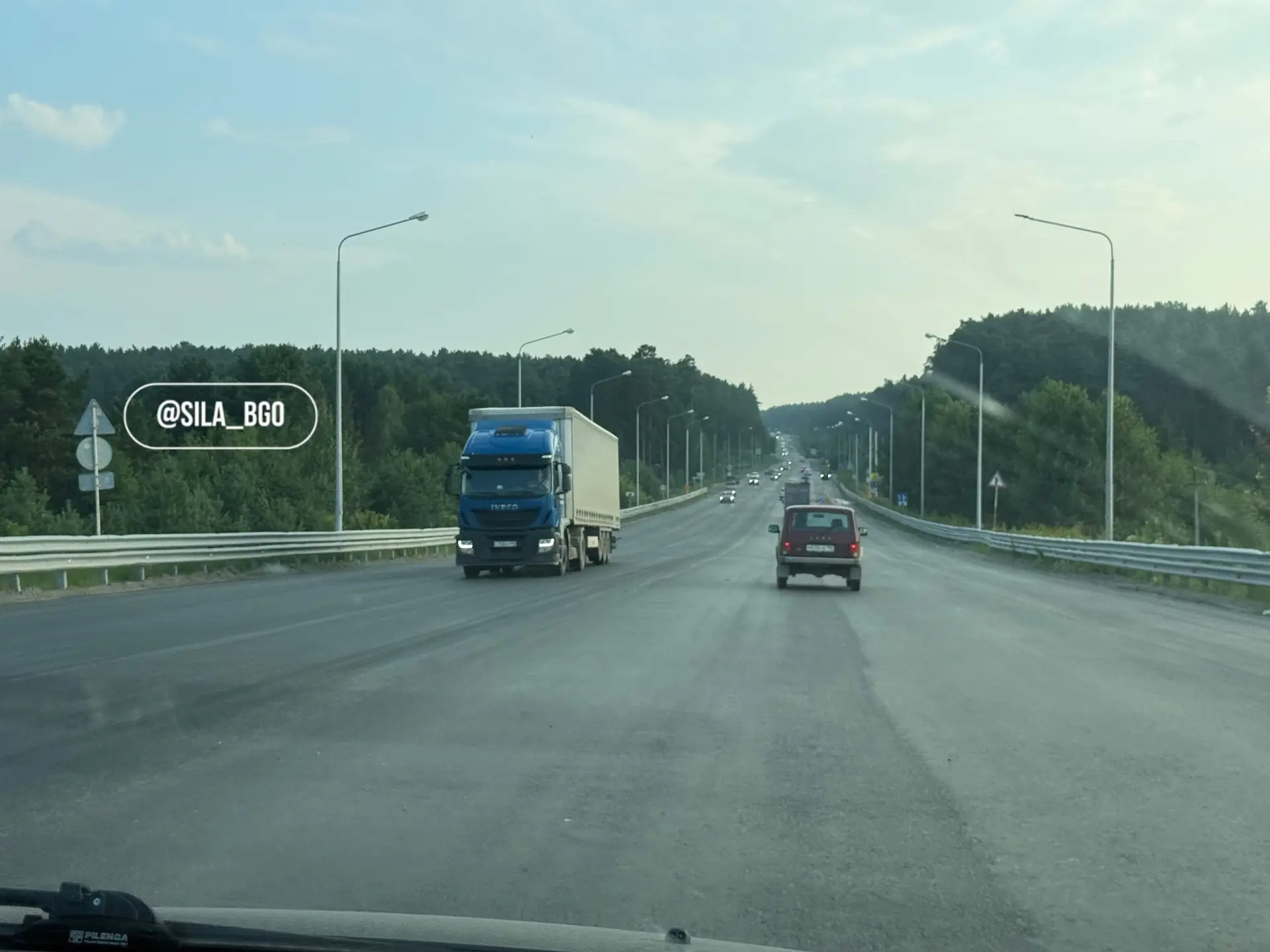 🚛 Вниманию водителей большегрузов: в Свердловской области вводятся ограничения из-за ж...