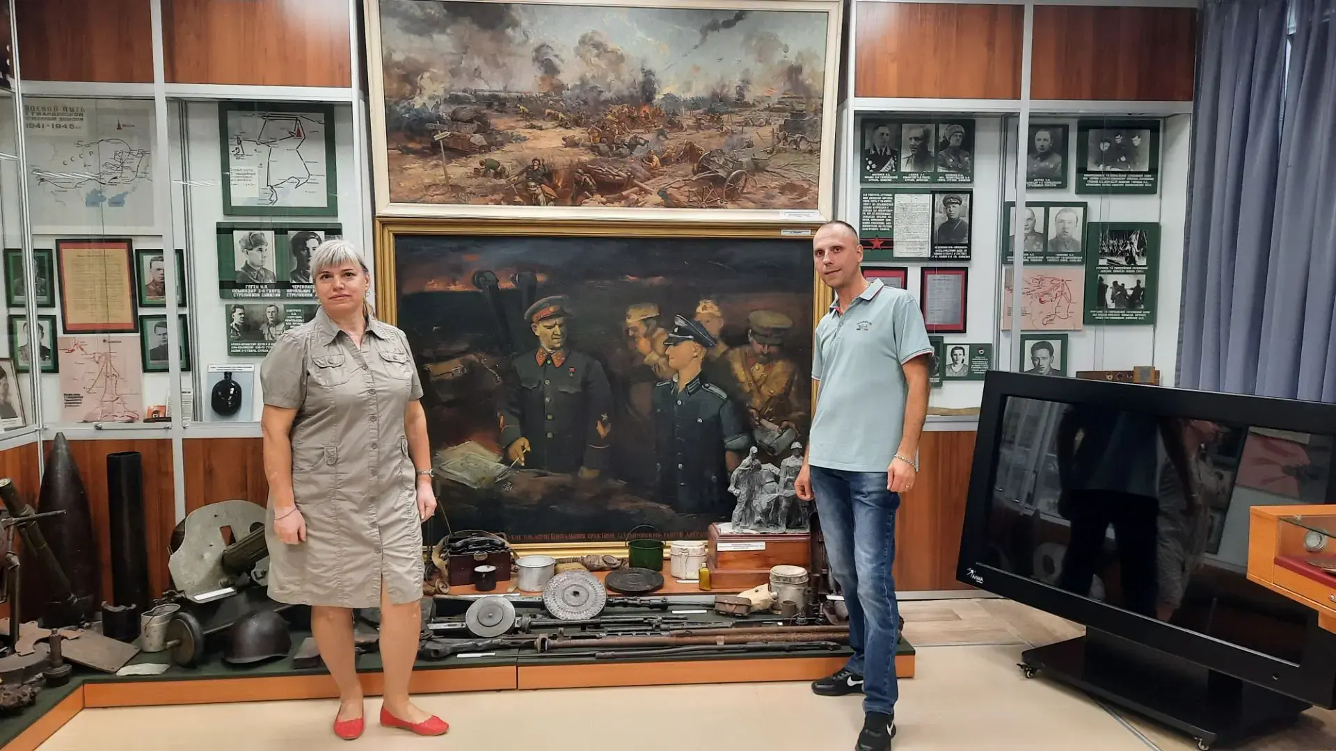 ПАМЯТЬ ПОКОЛЕНИЙ
Ельня — город, ставший символом мужества и местом рождения советской гвардии. Сюда,