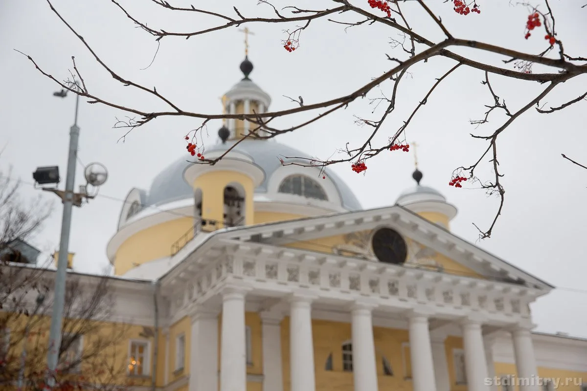Поздравляем с наступающим новым учебным годом!