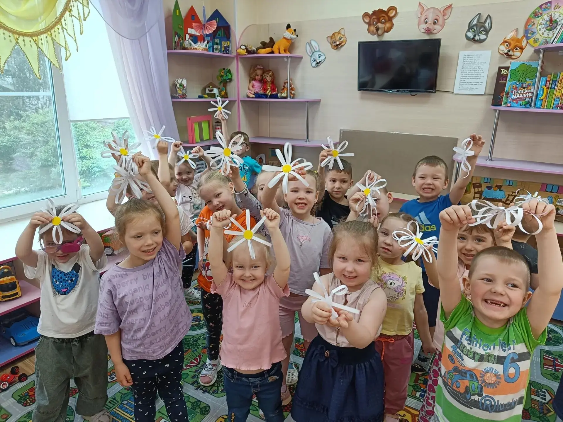 Сегодня День семьи, любви и верности! 🤰 Это значит, что мы говорим спасибо нашим мамам и папам, баб