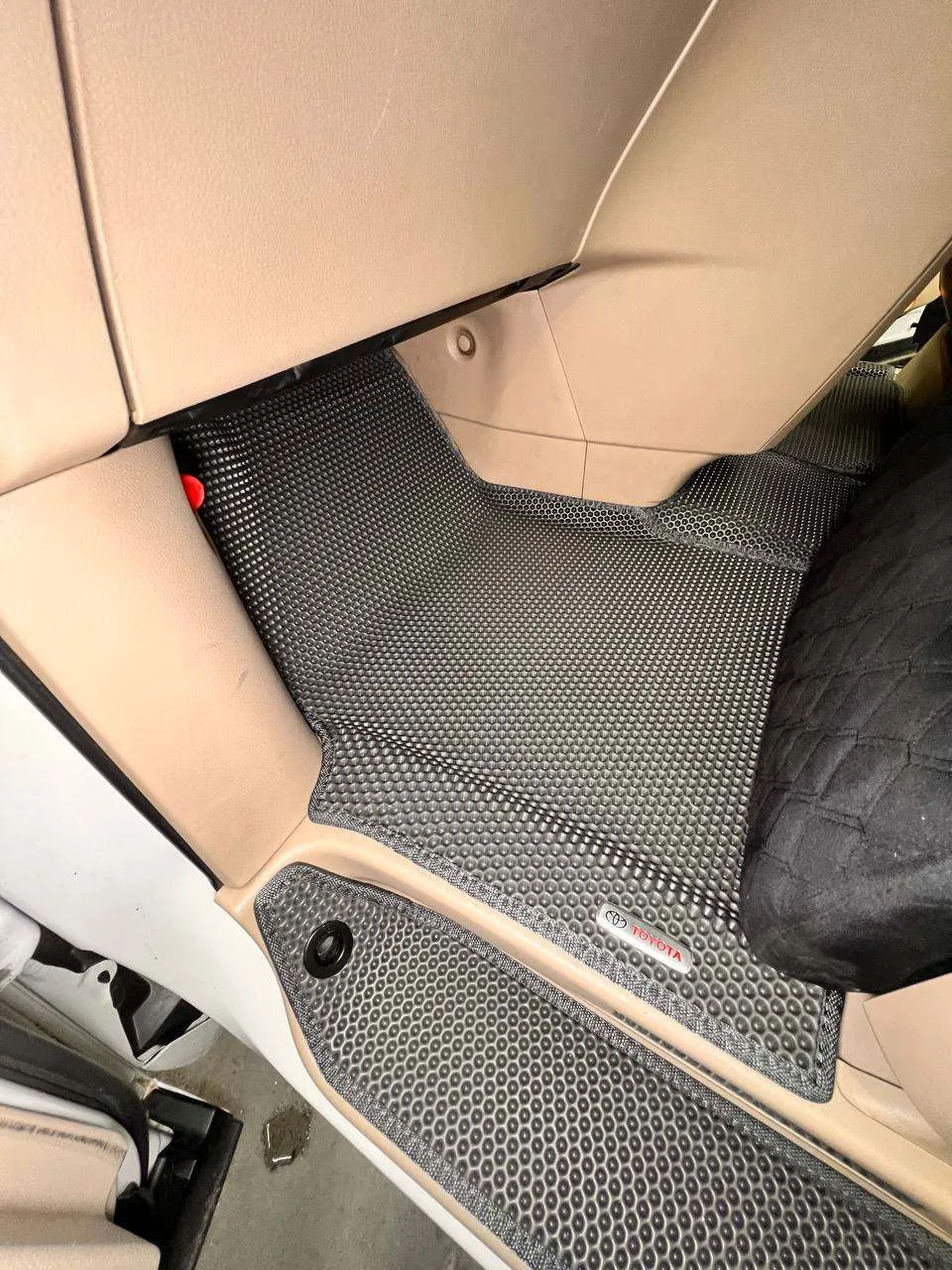 Toyota Alphard 2 поколение