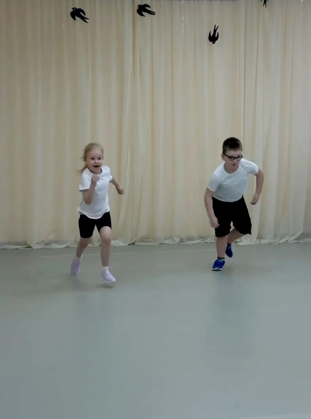 С ГТО ДРУЖИТЬ - ЗДОРОВЫМ и БОДРЫМ БЫТЬ  🏃‍♀️ 🏋  В нашем детском саду марафон ГТО продолжается!  Как 