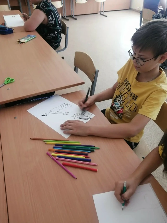 🎨 Когда доброта оживает на бумаге: итоги конкурса «Добрые дела»!

В лагере «Солнечный» нашей школы 