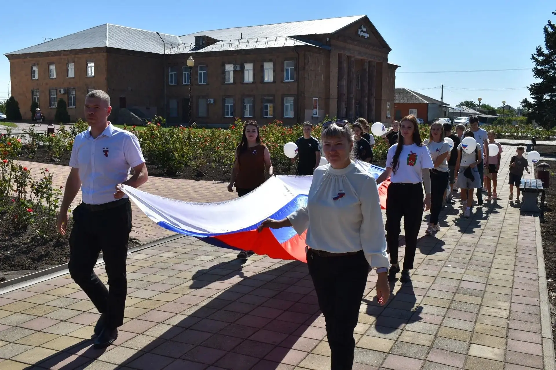 22 августа в России отмечается День Государственного флага Российской Федерации. В пред...