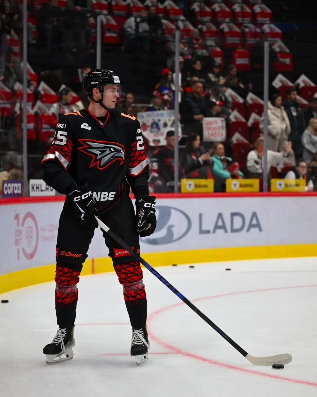 🏒🏒🏒 «Авангард» обыграл дома «Ладу» — 4:1