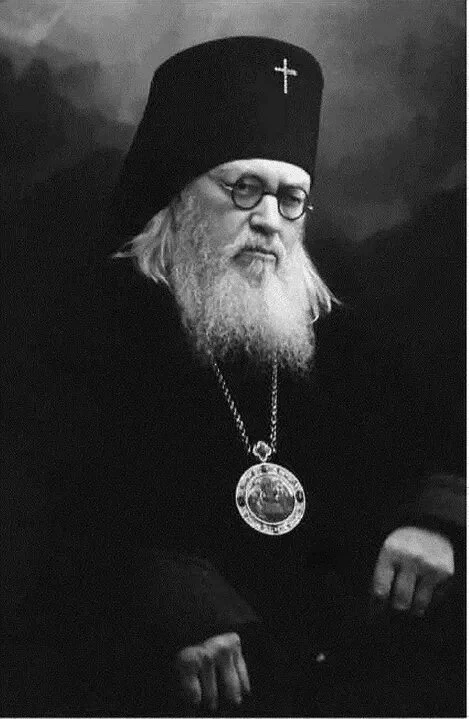 Вы знаете, что первый храм где я стала полноценной певчей был храм святителя Луки Крымс...