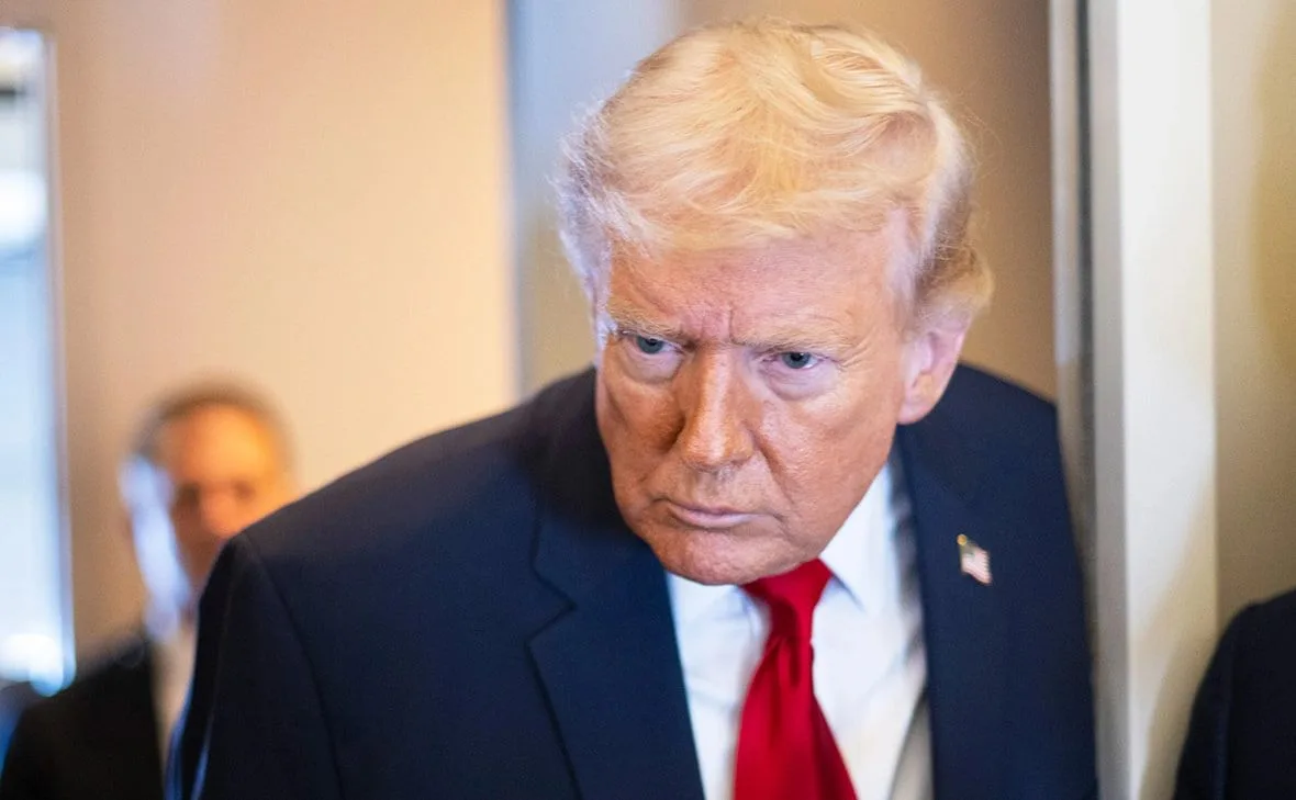 Трамп заявил, что США не будут защищать Тайвань в случае войны с Китаем.  Он дал понять, что Тайвань