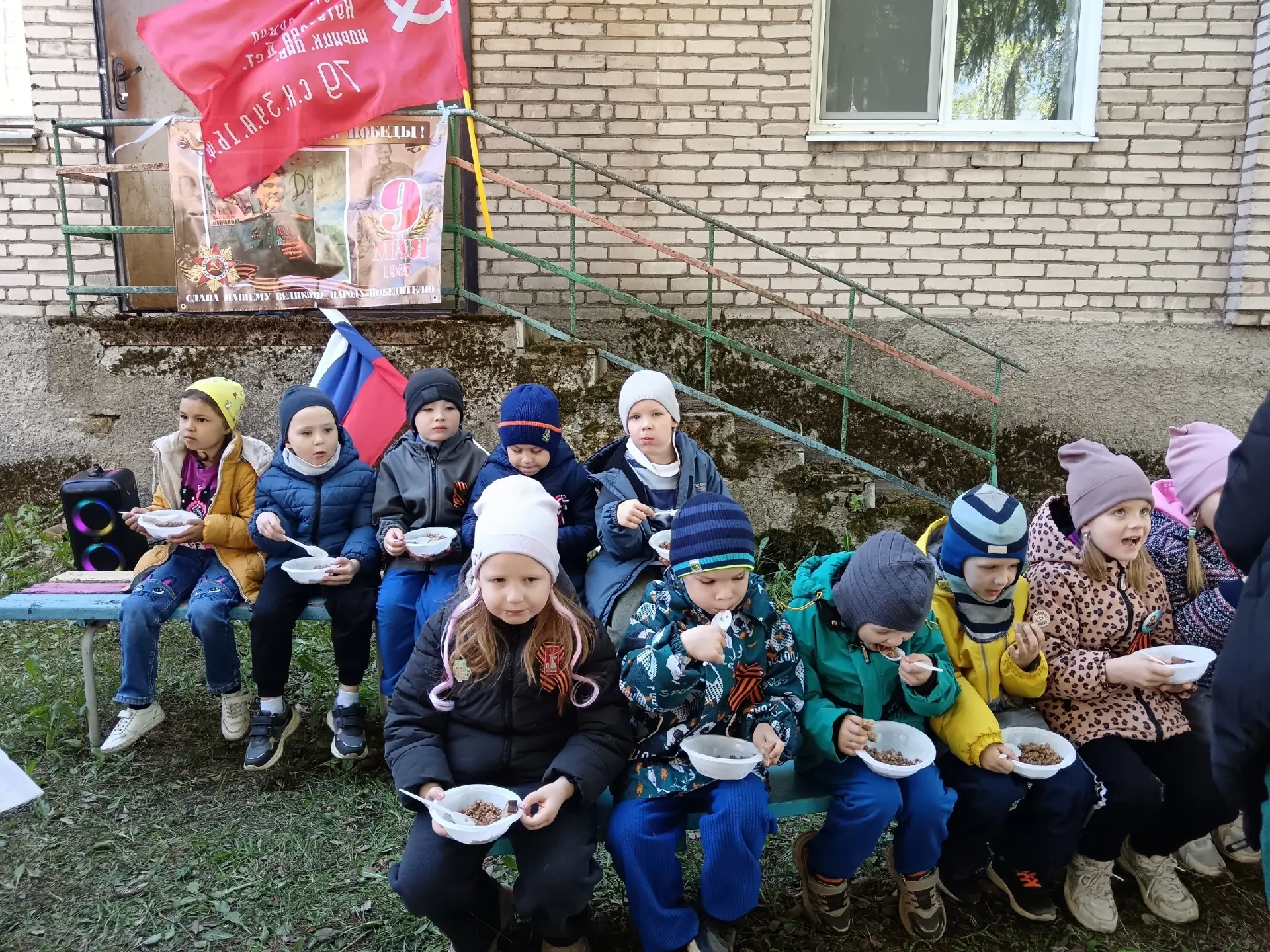 Полевая кухня в детском саду: дань памяти в День Победы 🍞🥣🕊️