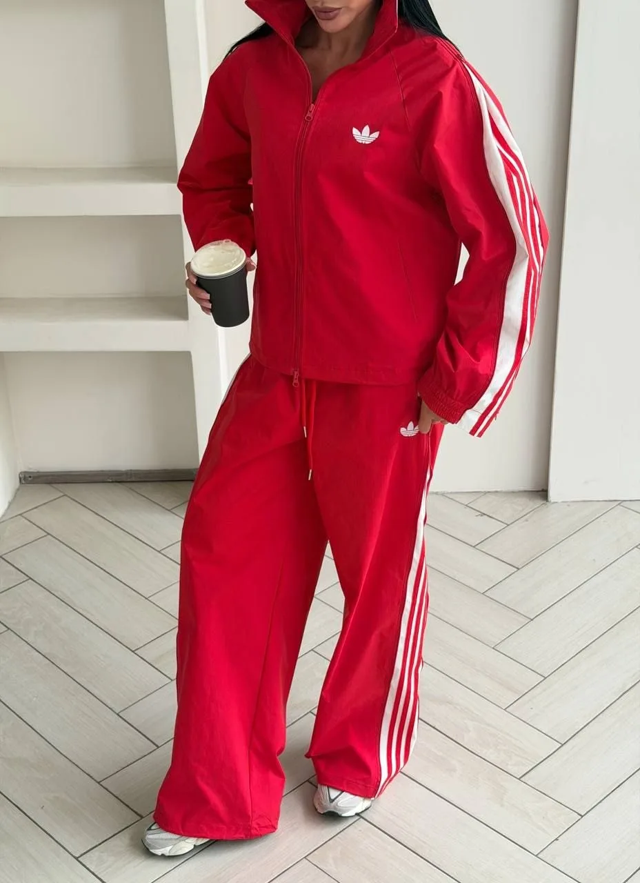 Adidas костюм