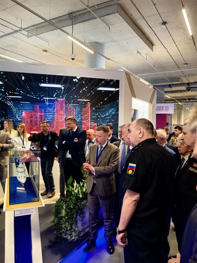 Сегодня в Кронштадте состоялось торжественное открытие Международного военно-морского салона «МВМС-2