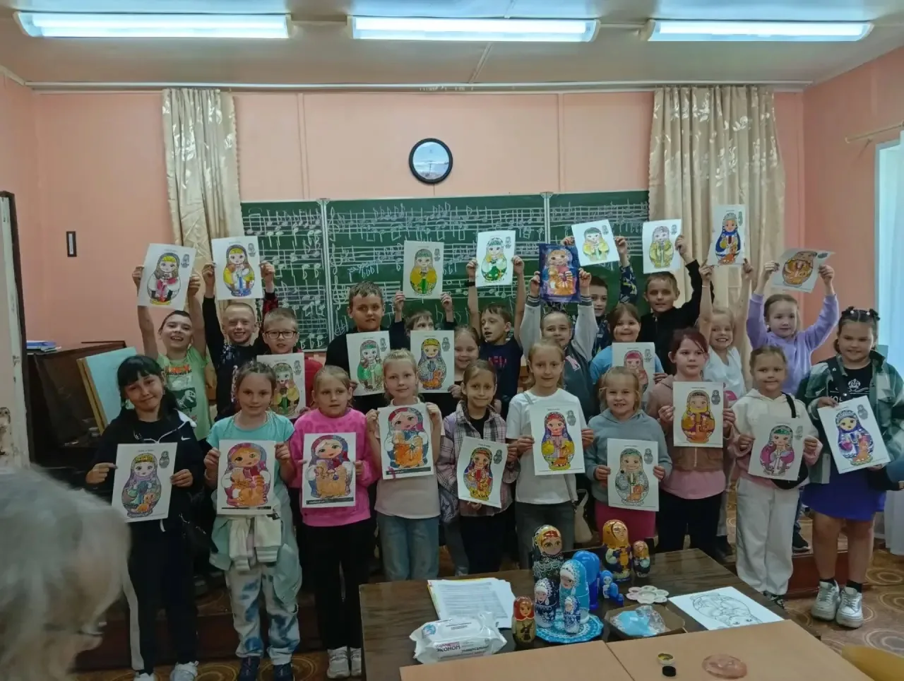☀️ Пришкольный лагерь: день, полный открытий и побед! 🌟
👋 Сегодня в нашем пришкольном лагере было 
